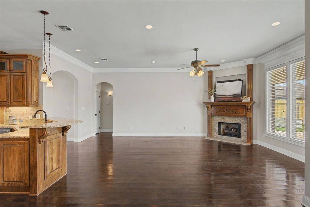 716 Dumaine Drive, Bossier City, LA 71111