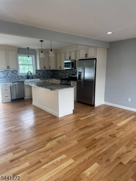 109 Pearl Pl, Dunellen Boro, NJ 08812