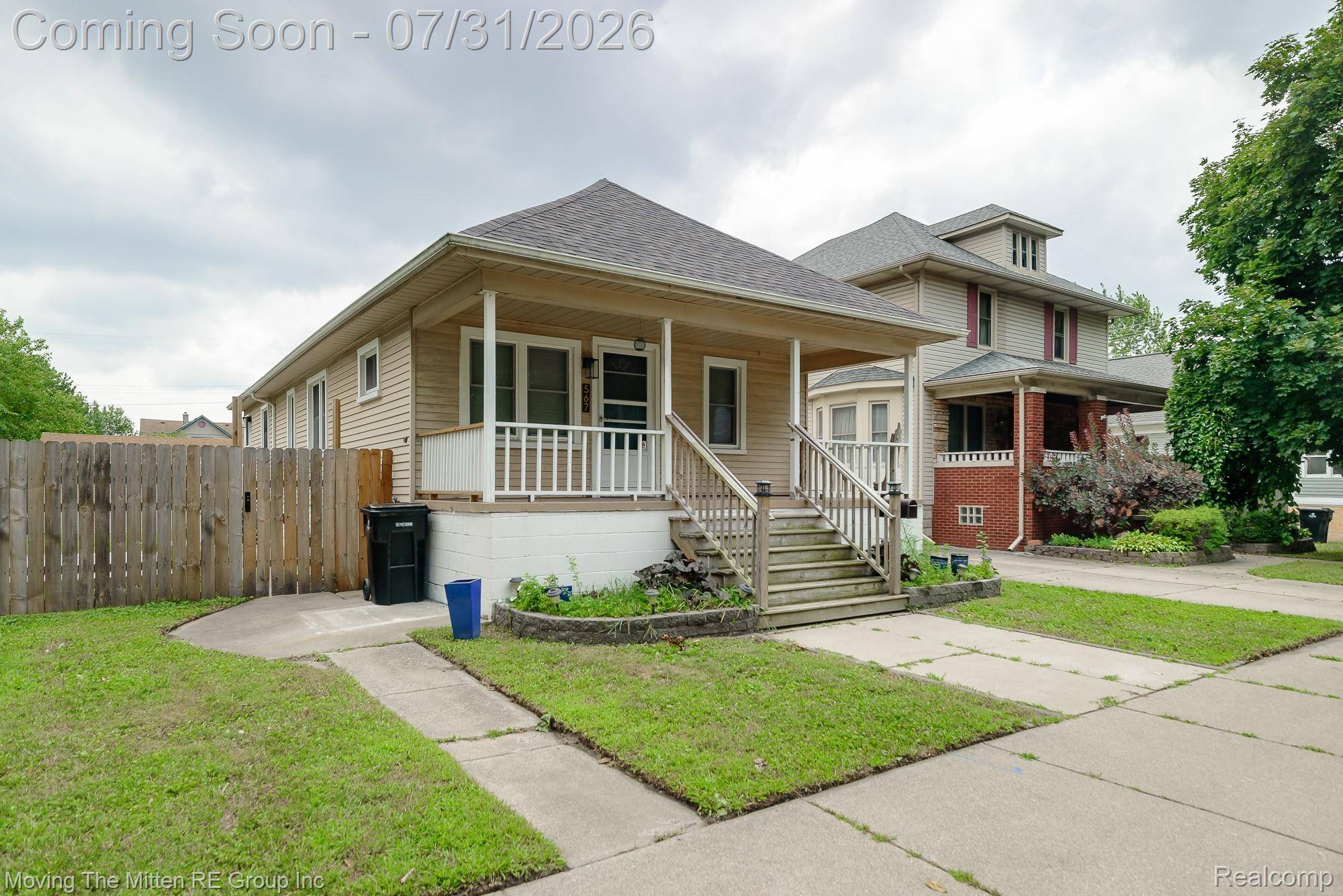 567 Superior BLVD, Wyandotte, MI 48192