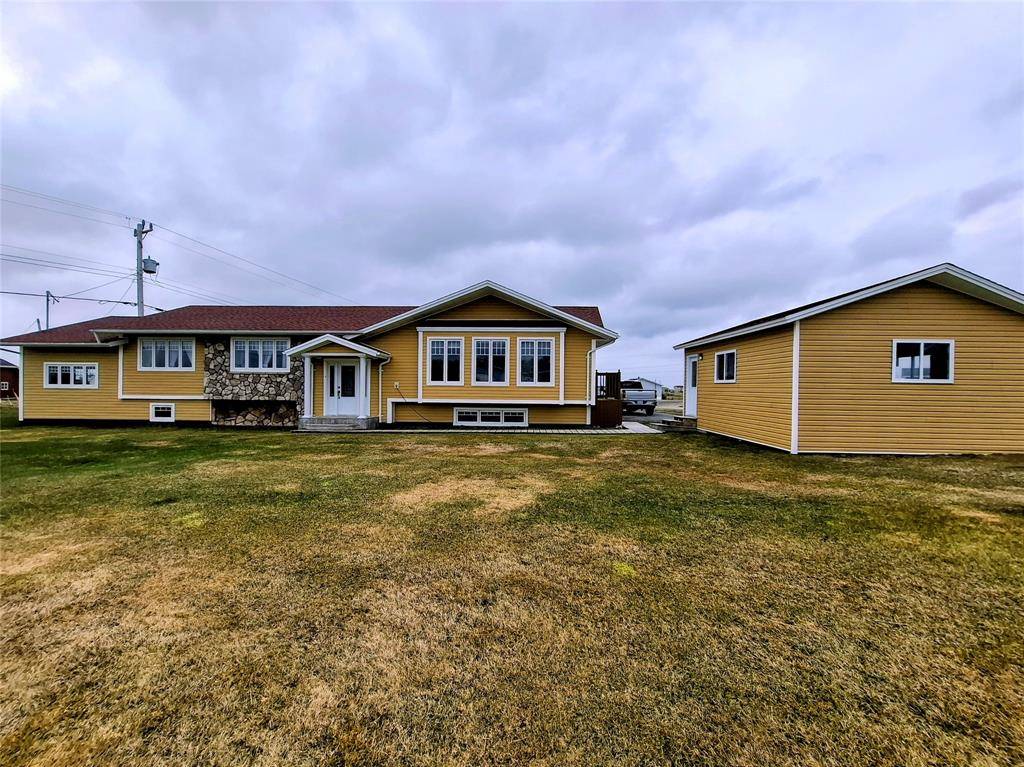 11 Teachers Lane, Anchor Point, NL A0K 1A0