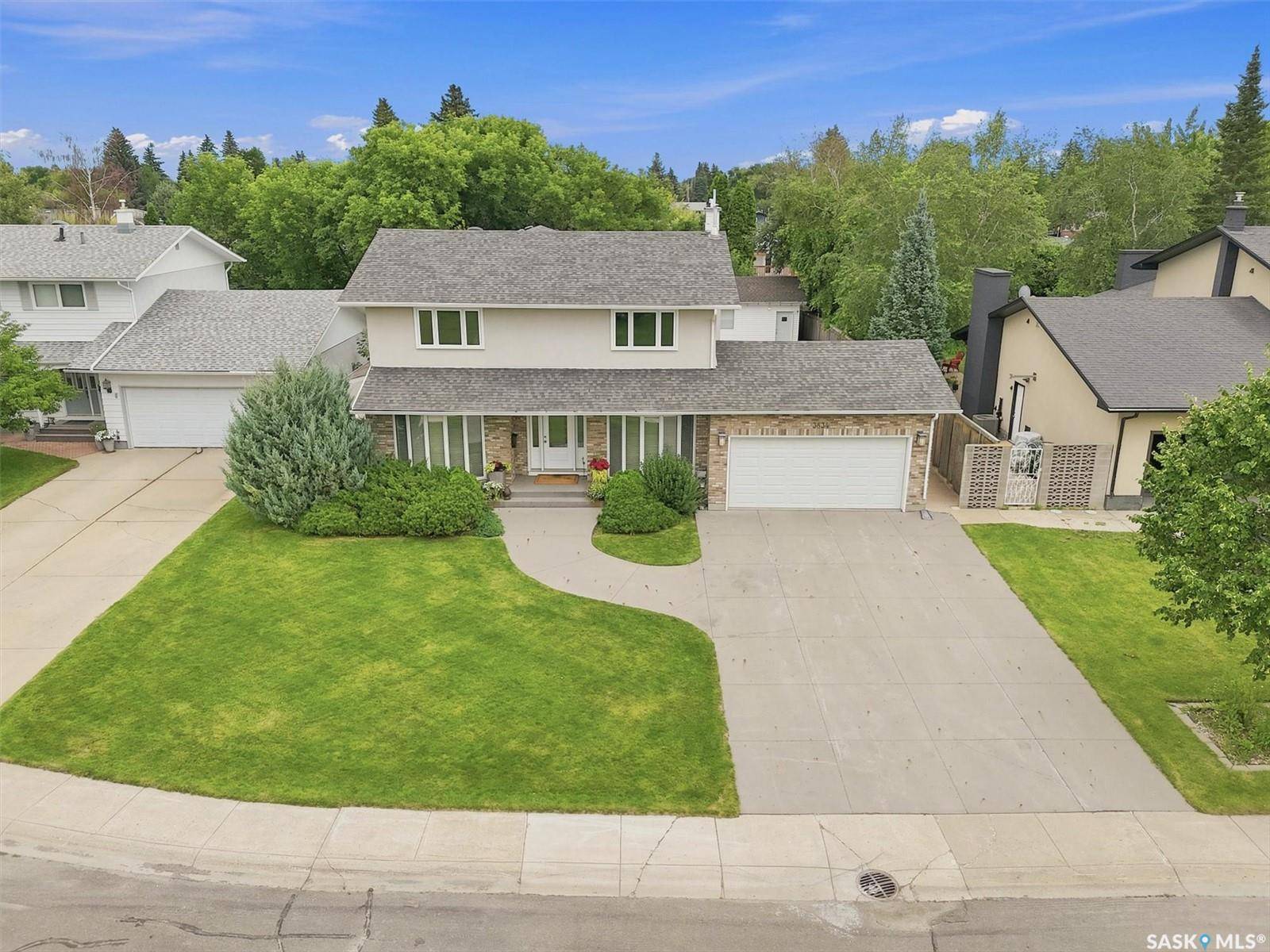 3834 Balfour PLACE, Saskatoon, SK S7H 3Z7