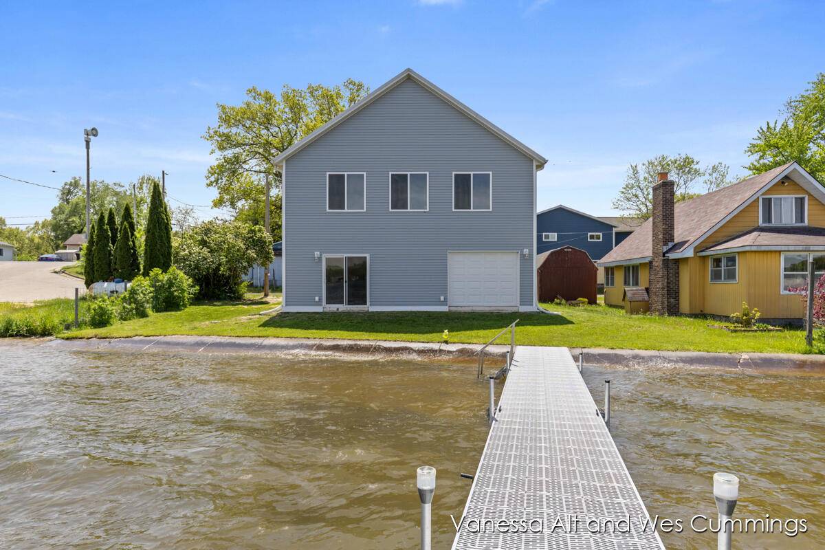 2678 Ottawa DR, Orleans Twp, MI 48865