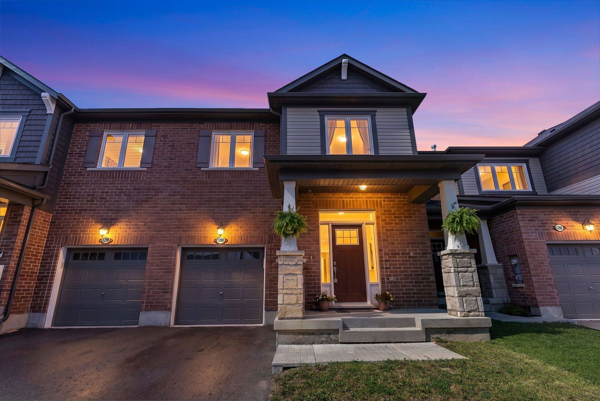 1288 Sycamore GDNS, Milton, ON L9E 1R6