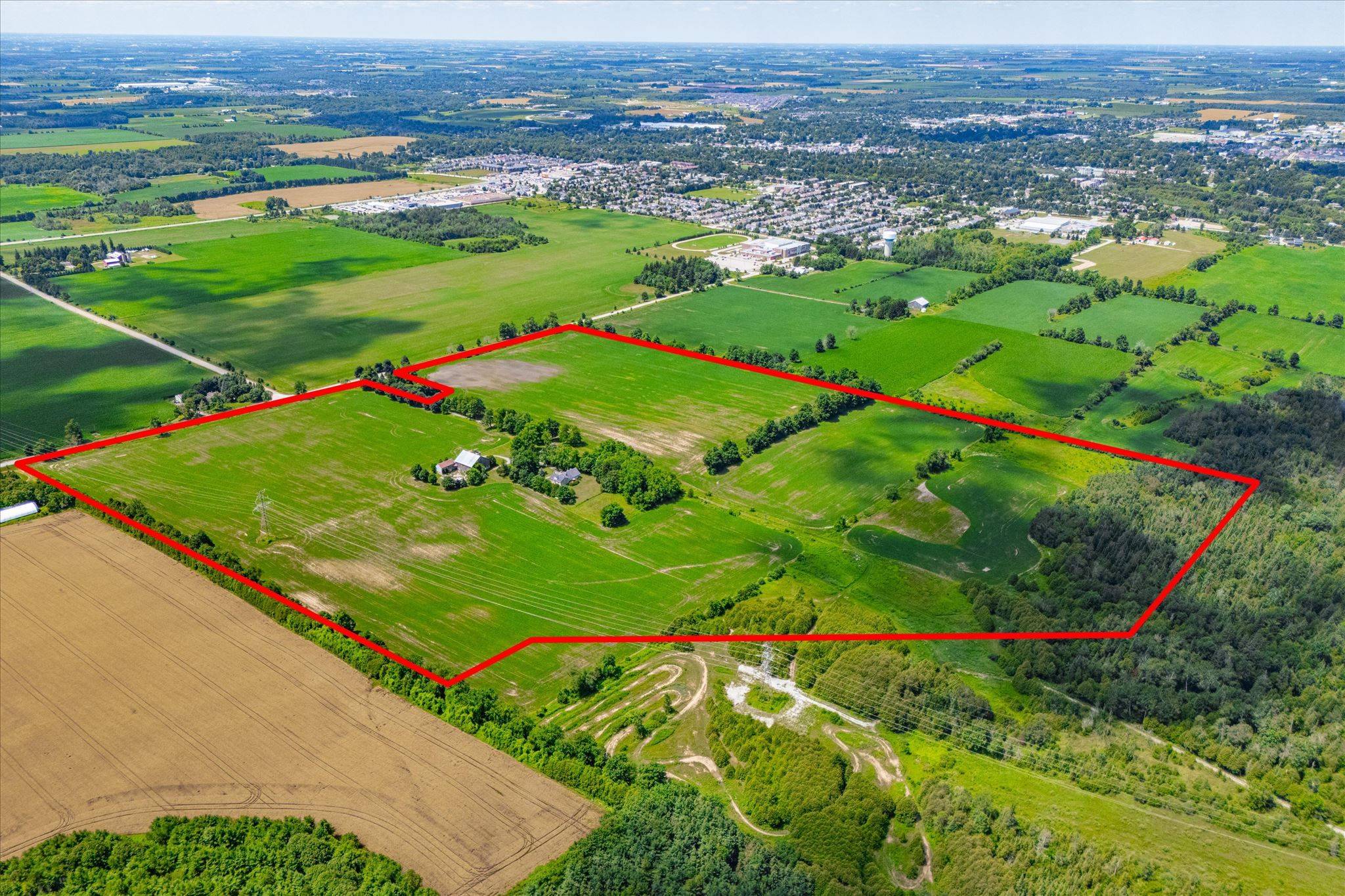 996 Scotland ST, Centre Wellington, ON N1M 2W5