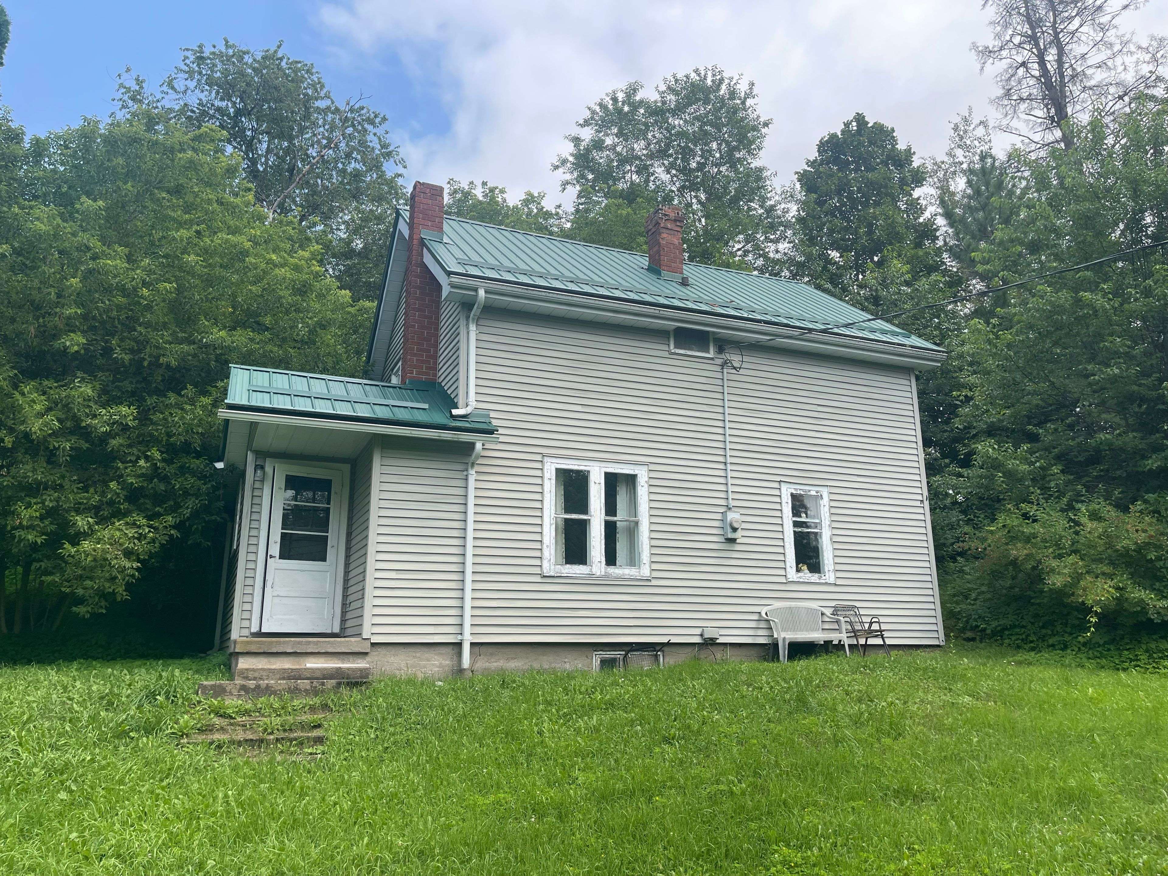 1038 Gooderham ST, Highlands East, ON K0M 1R0