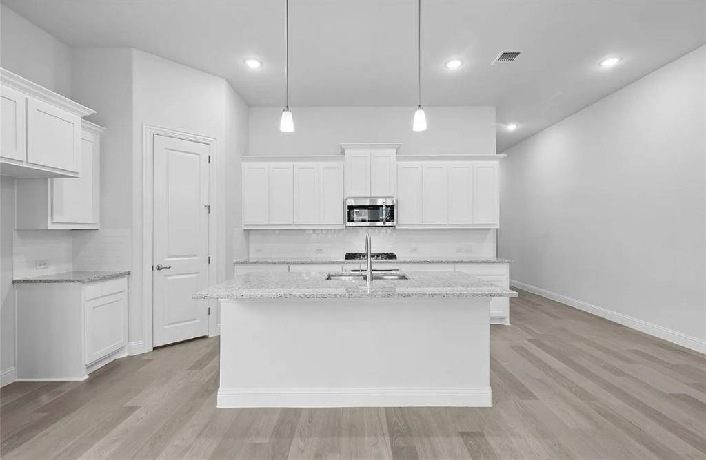 1804 Night Owl Way, Mesquite, TX 75181