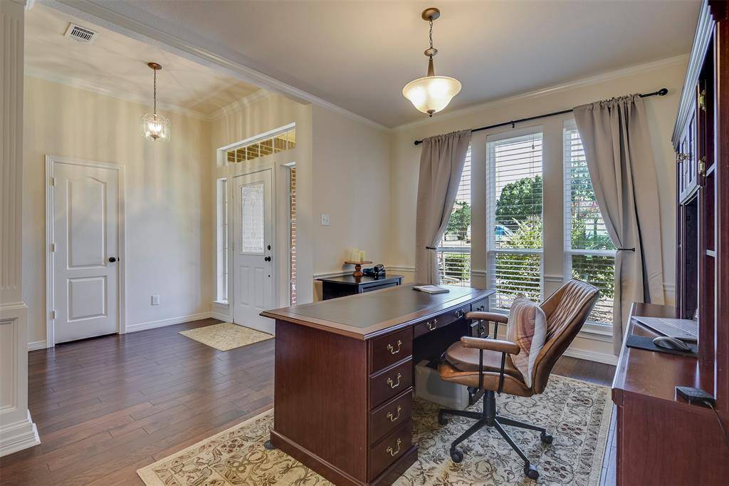 8051 Mavis Avenue, Waxahachie, TX 75167