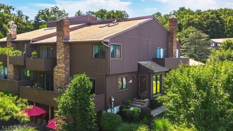 42 Highpoint, Cedar Grove Twp., NJ 07009