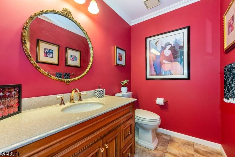 42 Highpoint, Cedar Grove Twp., NJ 07009