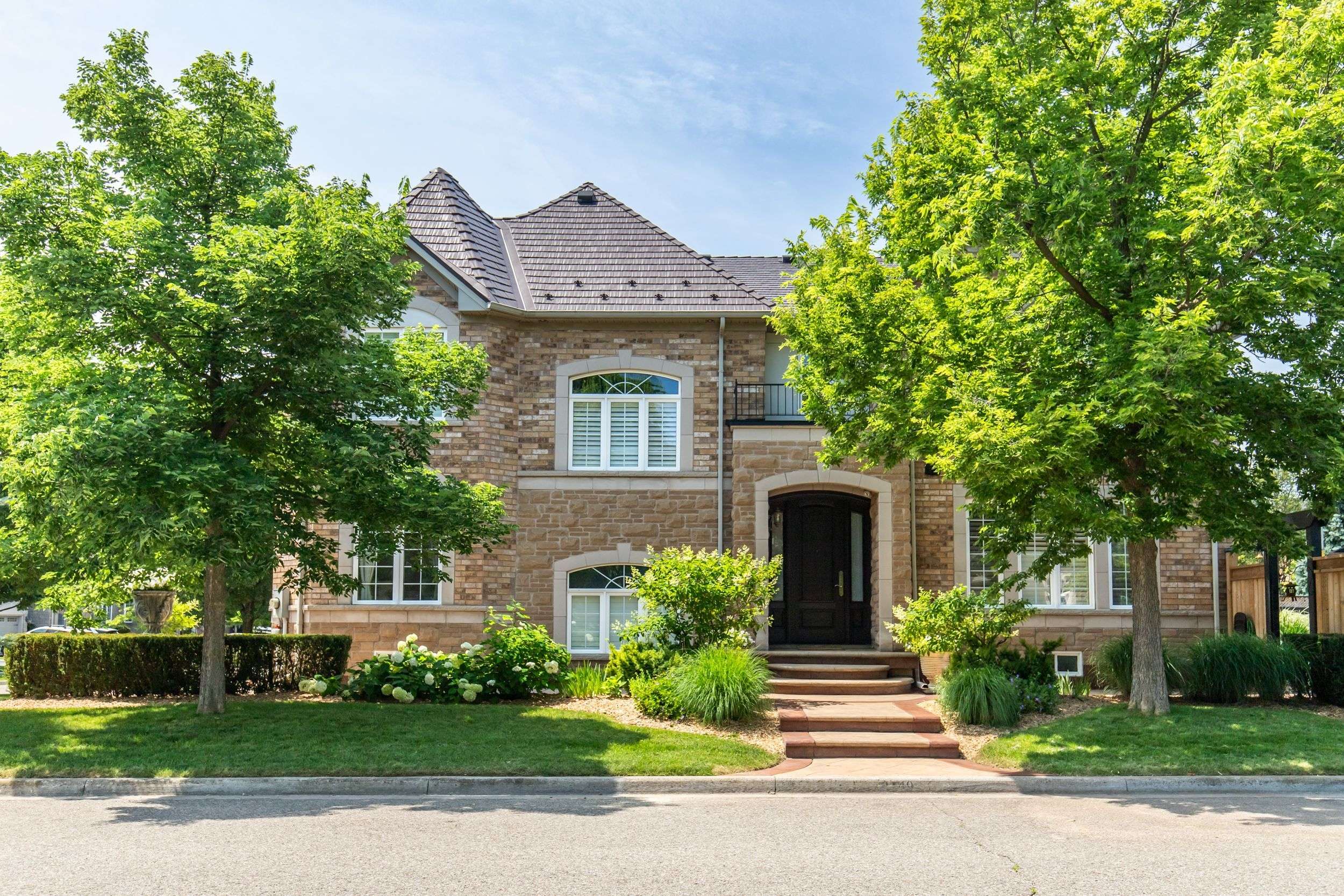 2149 Alderbrook DR, Oakville, ON L6M 4Z3