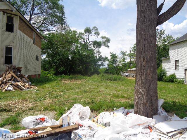 6147 Stanton ST, Detroit, MI 48208