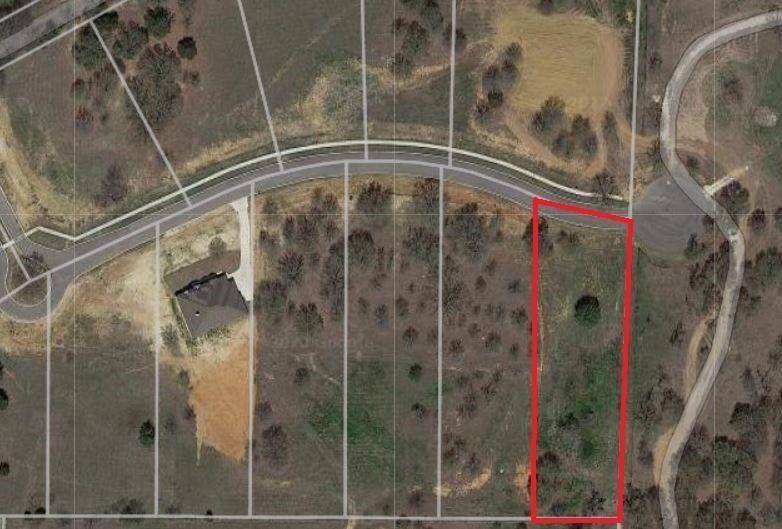 4032 Highland Oaks Lane, Cleburne, TX 76031