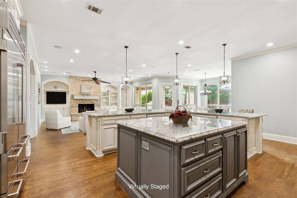 2624 Sir Gawain Lane, Lewisville, TX 75056