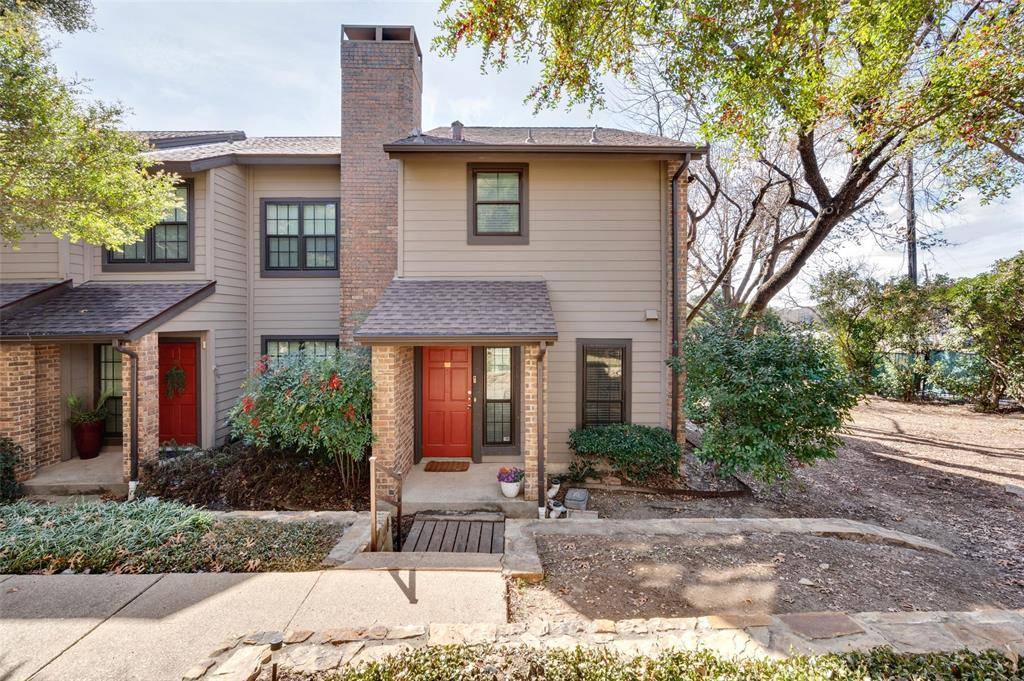 9910 Royal Lane #208, Dallas, TX 75231