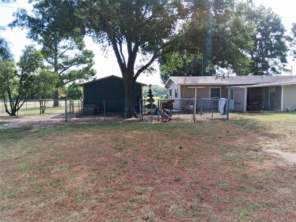8140 Fm 513 S, Lone Oak, TX 75453