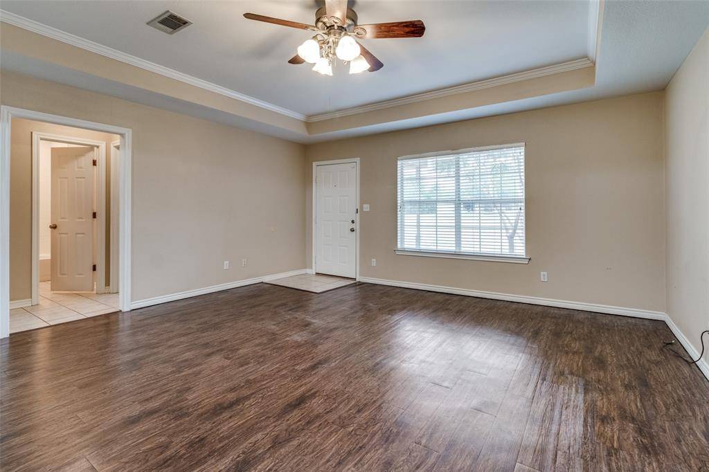 454 E Fulton Street, Van Alstyne, TX 75495
