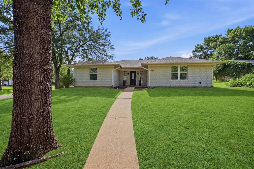 900 Cortez Street, Denison, TX 75020