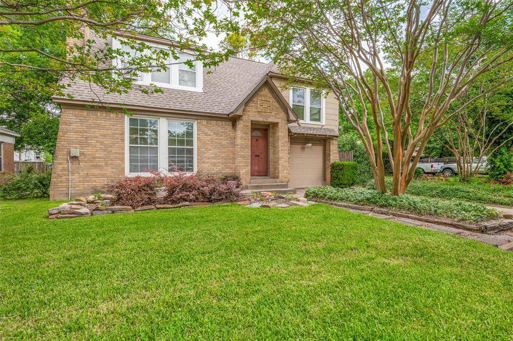 2741 Catherine Street, Dallas, TX 75211