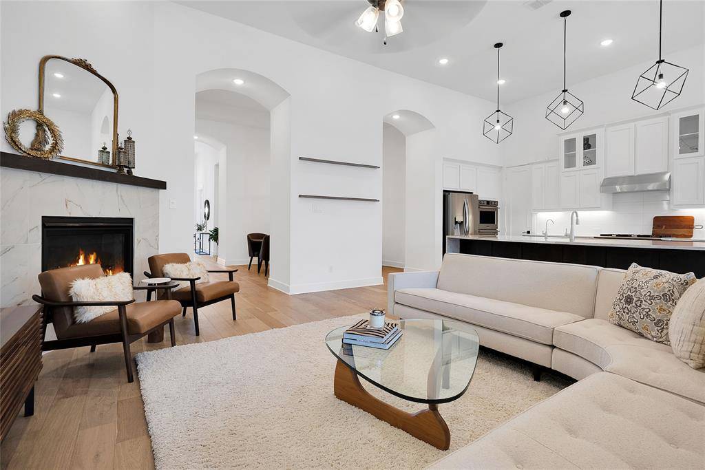 15849 Peppertree Road, Frisco, TX 75035