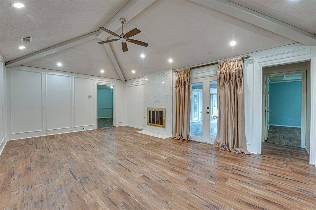 917 Meadowgate Drive, Garland, TX 75040