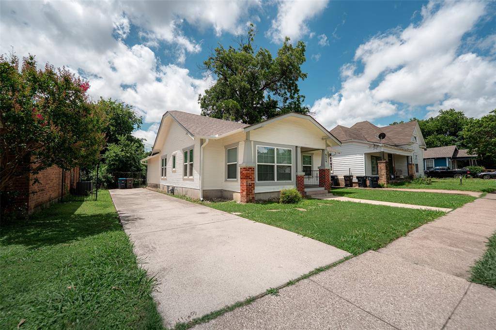 924 E Leuda Street, Fort Worth, TX 76104