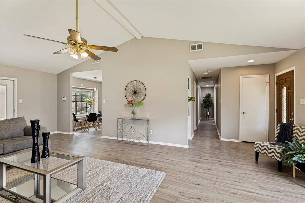 3206 Wintersmith Drive, Arlington, TX 76014