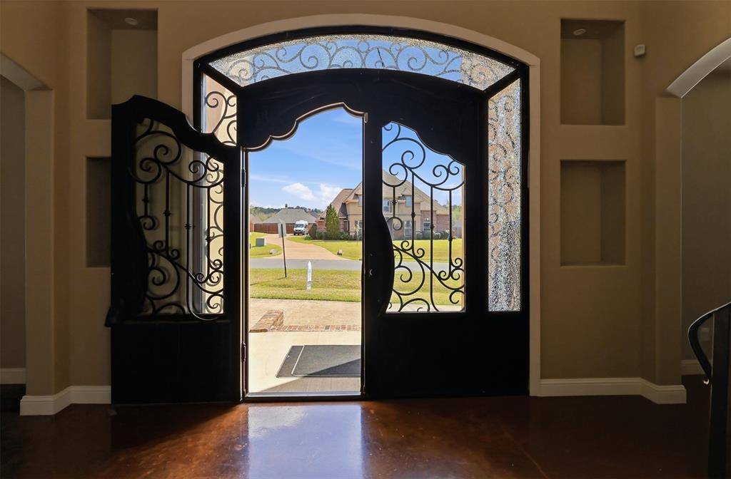 2115 Hollow Wood Way, Haughton, LA 71037