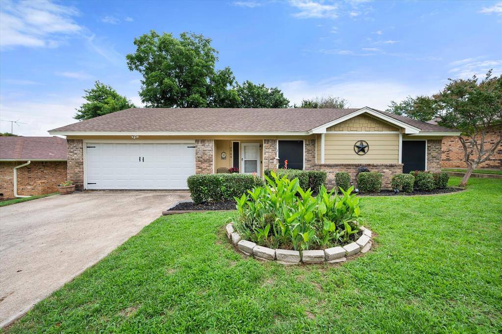2709 Blue Quail Drive, Arlington, TX 76017