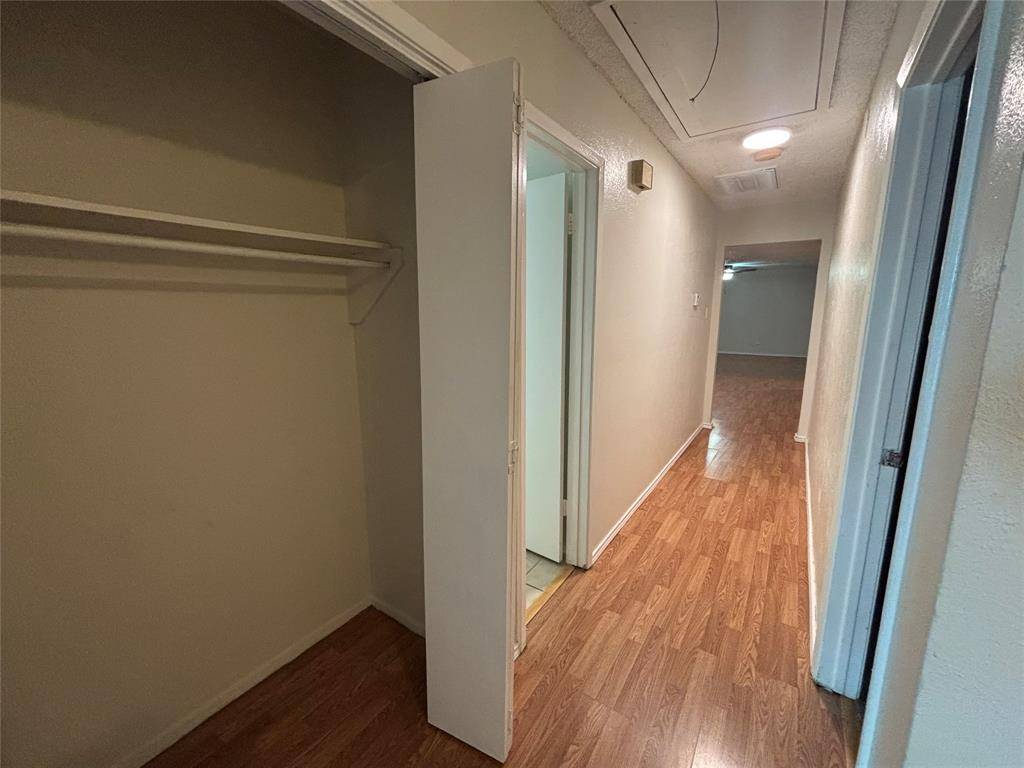 1008 Poplar Street #1008, Benbrook, TX 76126