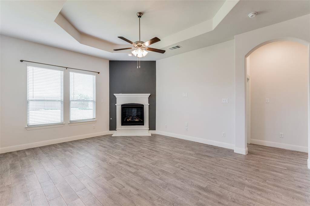7412 Twisted Thicket Lane, Little Elm, TX 76227