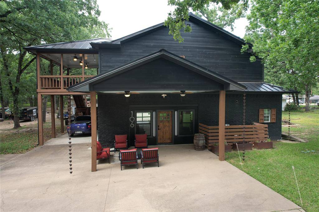106 White Oak Drive, Mabank, TX 75156