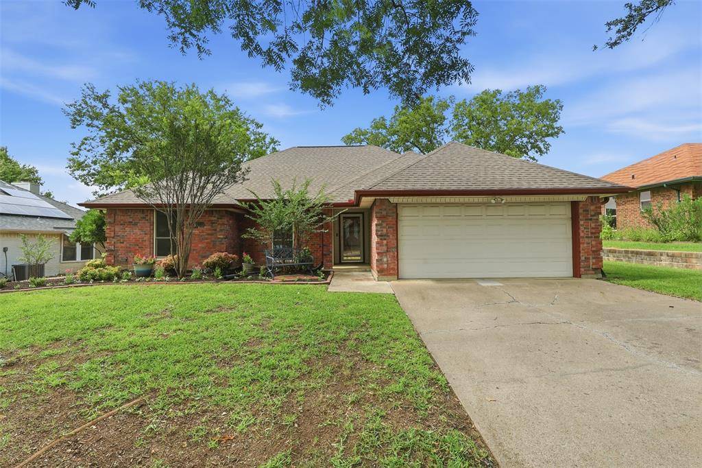 6713 N Park Drive, North Richland Hills, TX 76182
