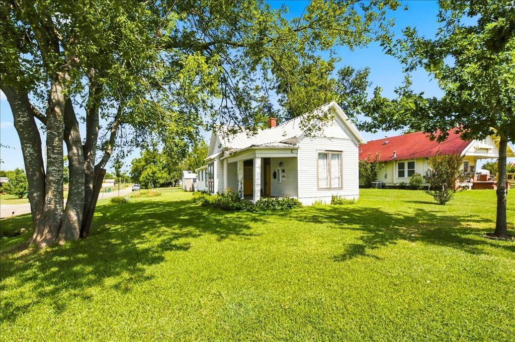 501 N Mignonette Street, Kosse, TX 76653