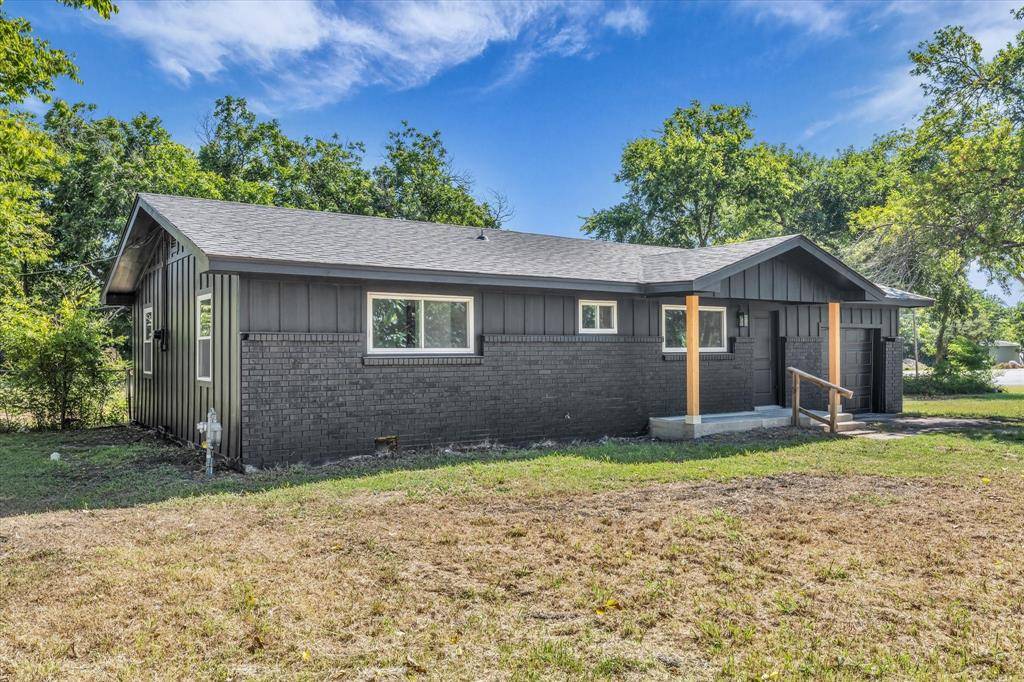 700 4th Street, Bruceville Eddy, TX 76524