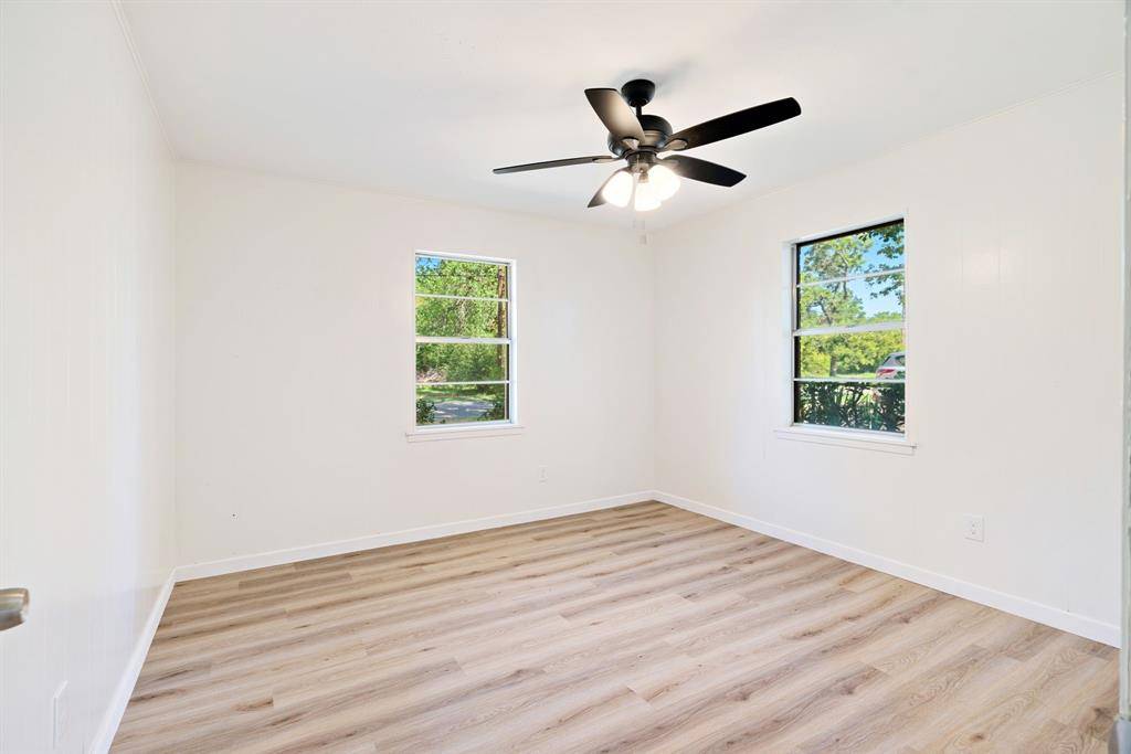 351 NE 6th, Paris, TX 75460