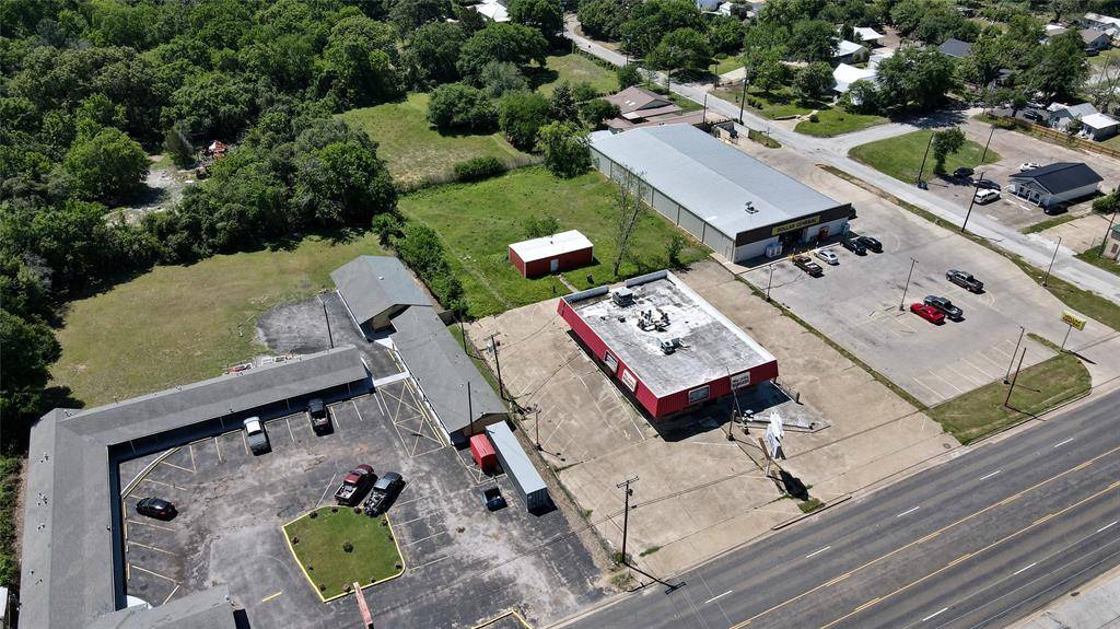 617 W Corsicana Street, Athens, TX 75751
