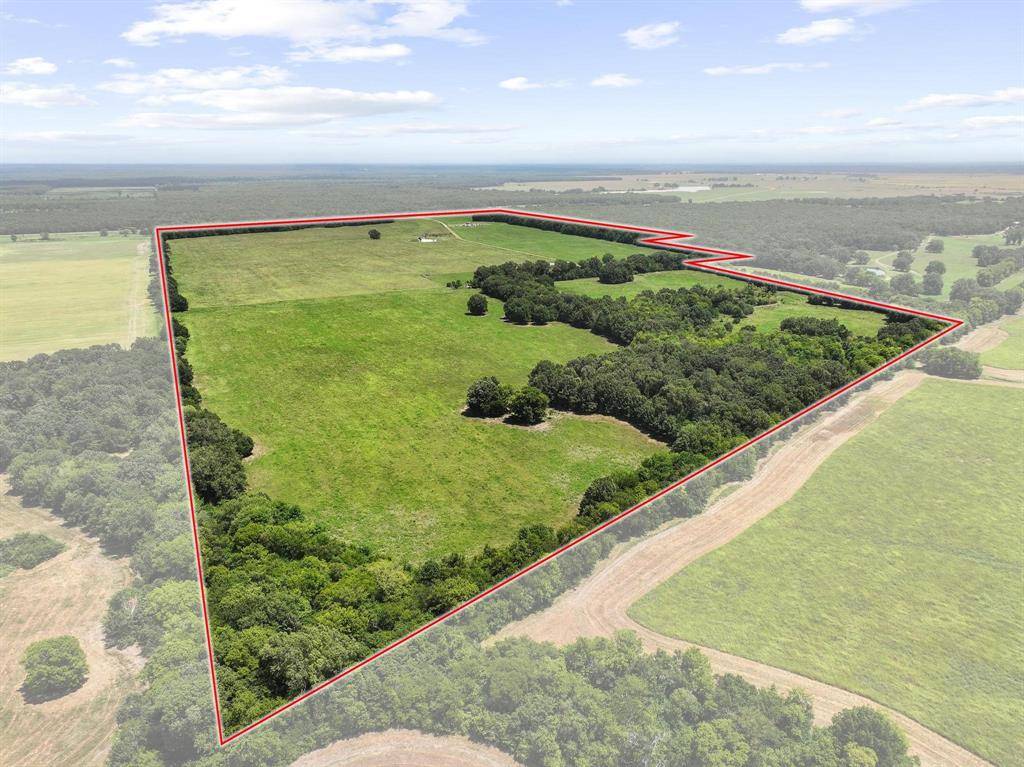 7091 FARM MARKET 412, Clarksville, TX 75426