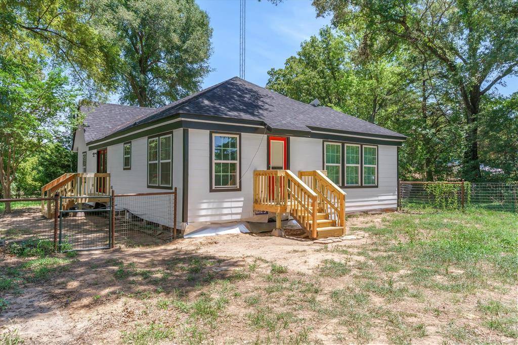 4022 VZ County Road 1701, Grand Saline, TX 75140