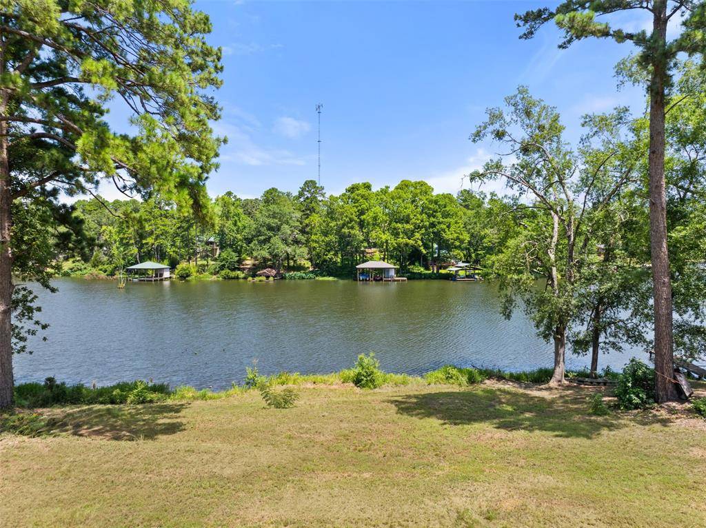 19921 Southside Circle, Winona, TX 75792