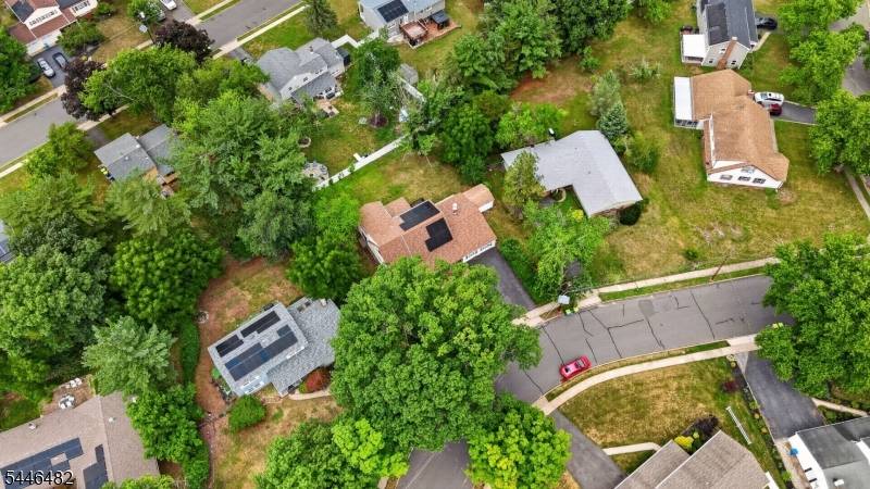6 Concord Dr, Franklin Twp., NJ 08873
