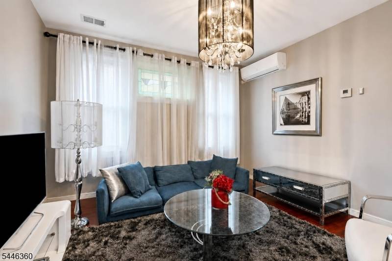 244 Slocum Way, Fort Lee Boro, NJ 07024