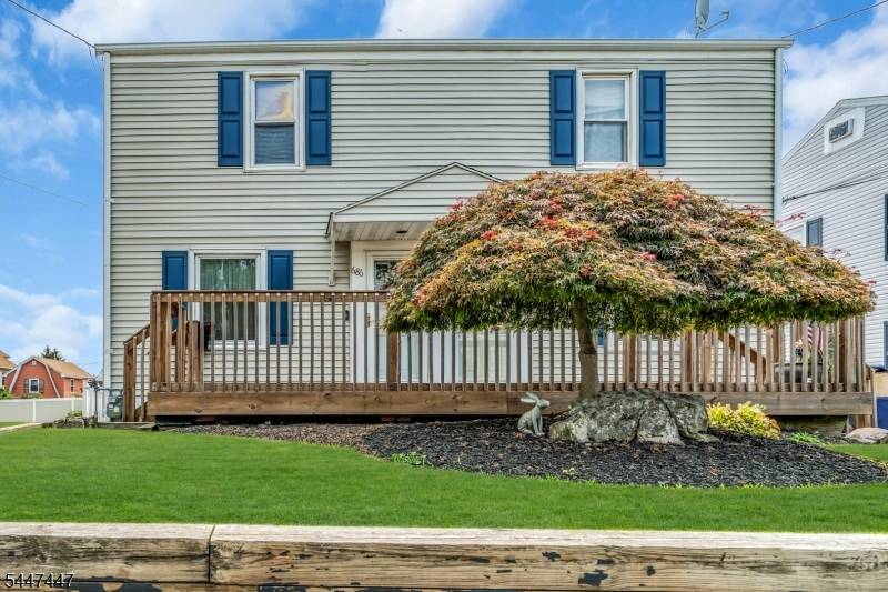 686 Colgate Ave, Perth Amboy City, NJ 08861
