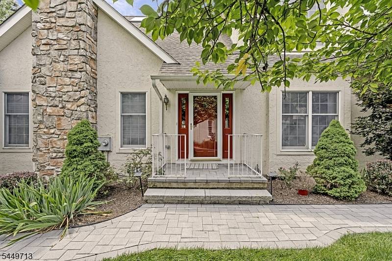 49 Georgetown Ct, Bernards Twp., NJ 07920