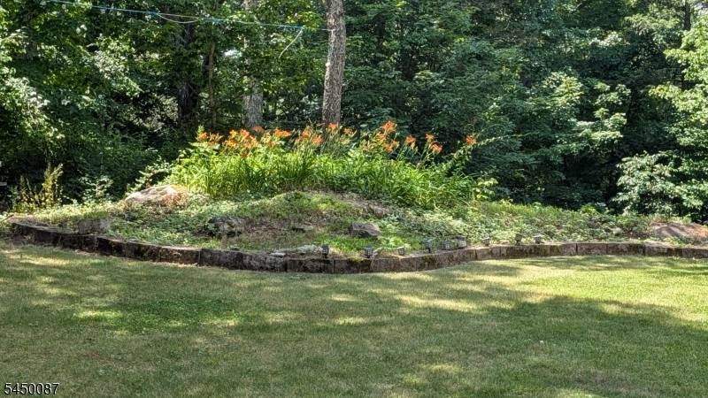 31 Hewitt Rd, West Milford Twp., NJ 07421