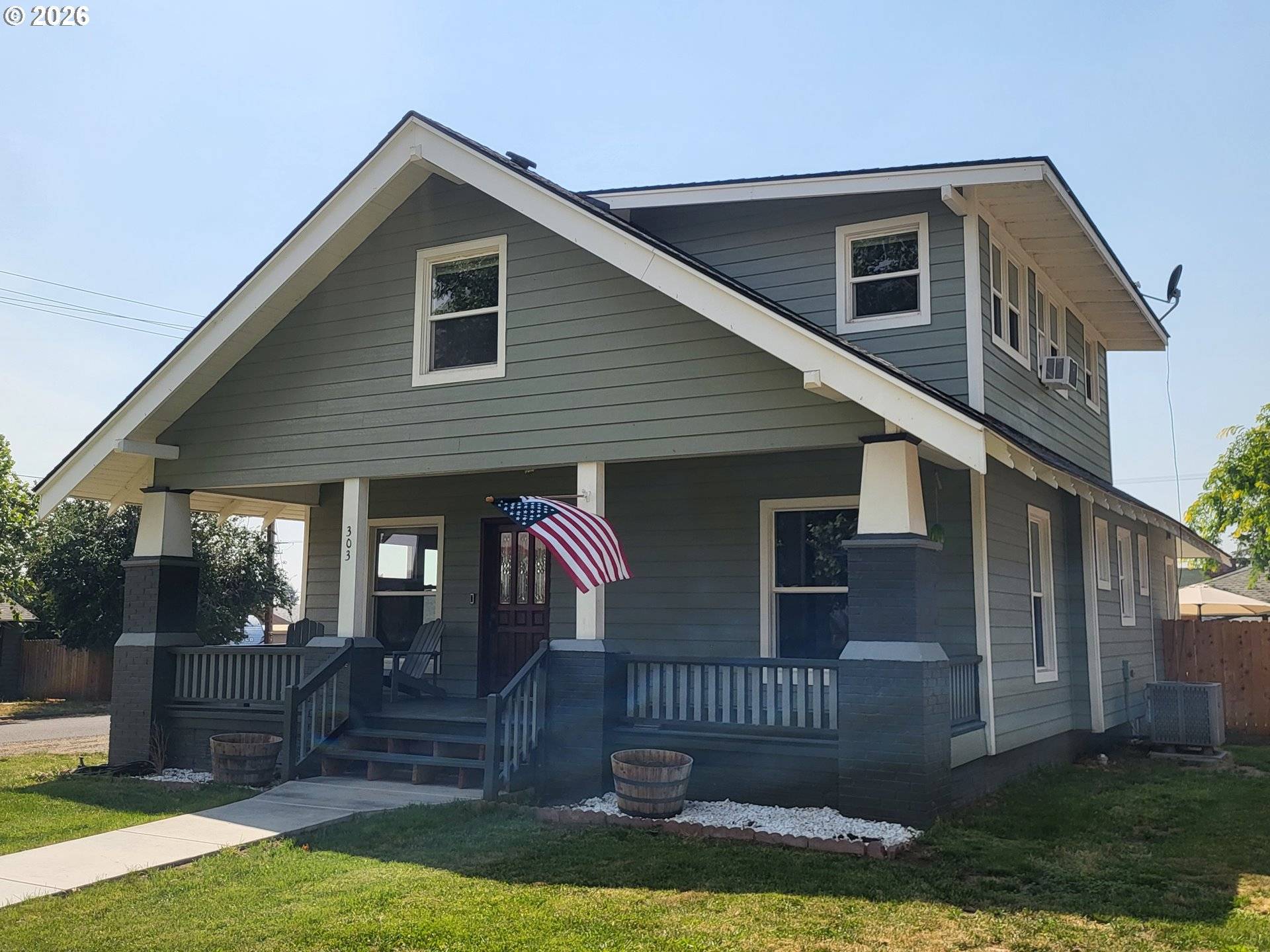 303 N MAIN, Condon, OR 97823