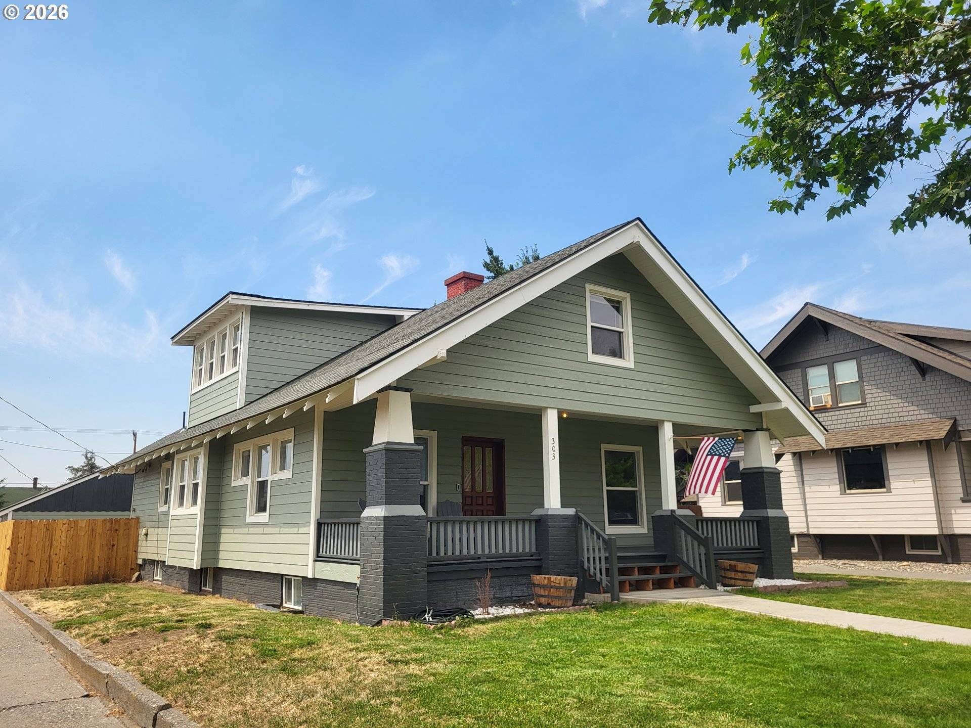 303 N MAIN, Condon, OR 97823