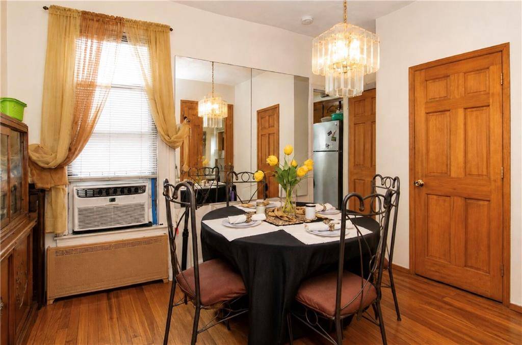 123 Milford ST, Brooklyn, NY 11208