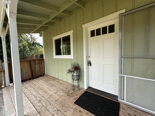 226 SOUTH AVE, Sutherlin, OR 97479