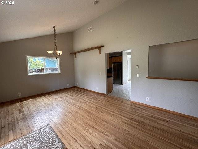 226 SOUTH AVE, Sutherlin, OR 97479