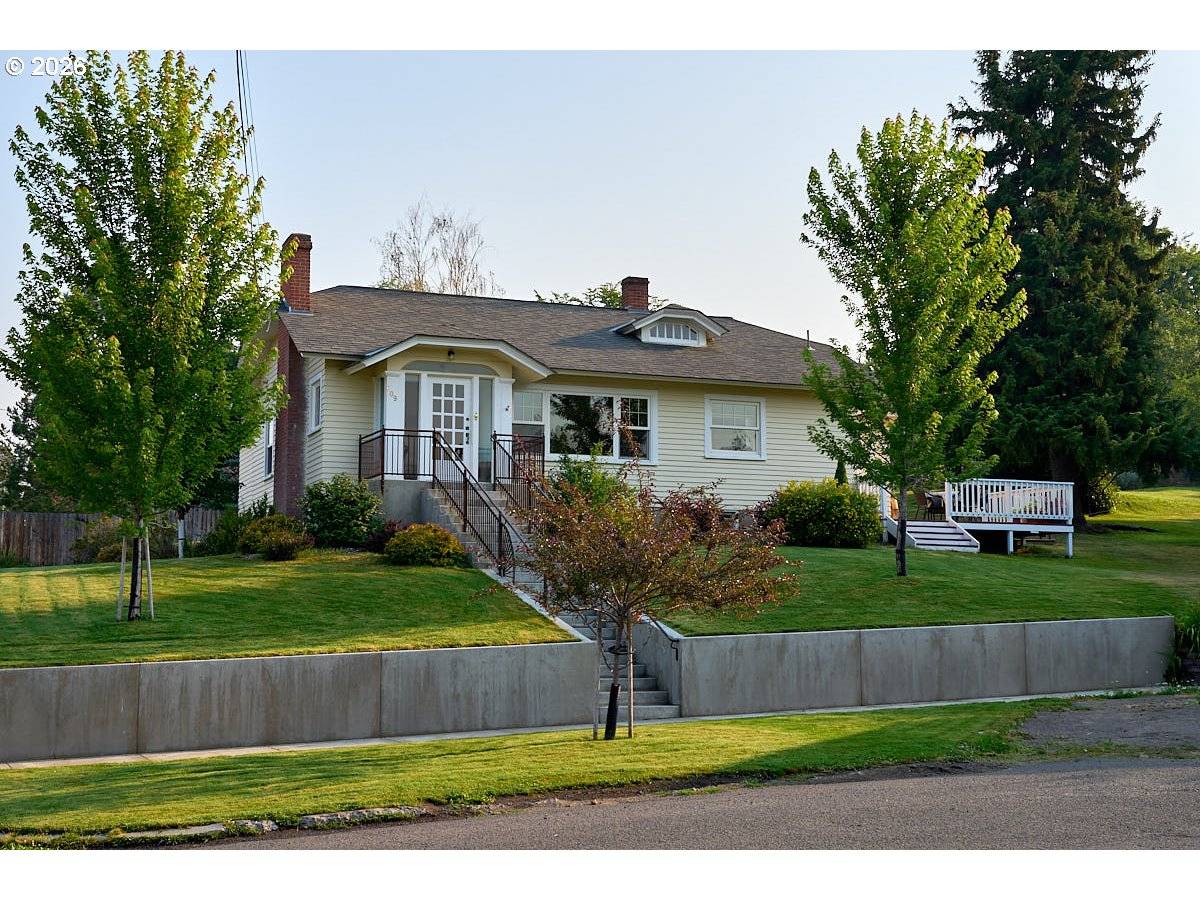 609 E GRANT ST, Enterprise, OR 97828